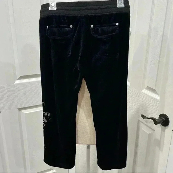 BCBG MAXAZRIA VELOUR CROPPED TRACK PANTS WITH WAIST TIE AND SILVER FOIL DETAIL - Picture 3 of 5